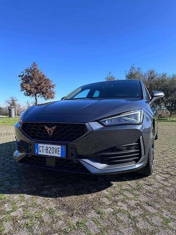 Usata Cupra Leon VZ2 150 CV (110 kW) 2021 Berlina