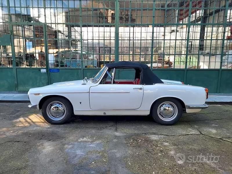 Usata Innocenti 1100 Spider 58 CV (42 kW) 1960 Bianco Cabrio