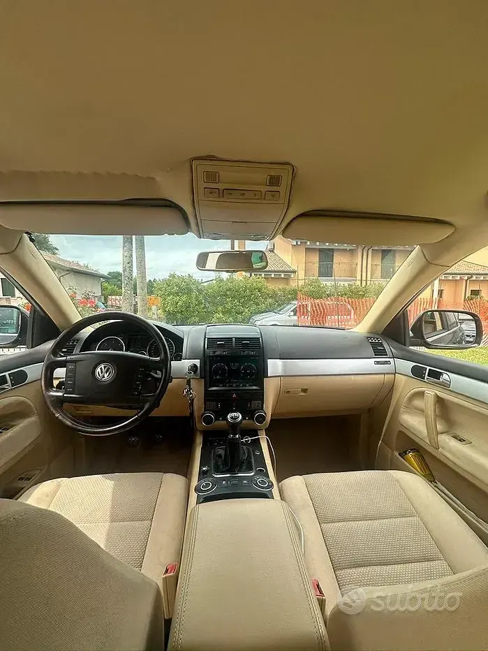 Usata VW Touareg R 174 CV (127 kW) 2005 Nero SUV