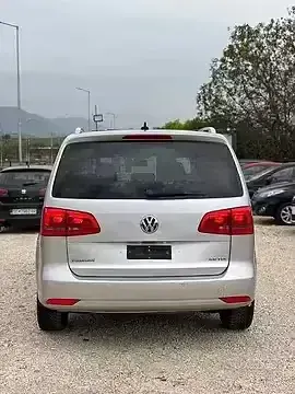 Usata VW Touran 150 CV (110 kW) 2013 Grigio Monovolume
