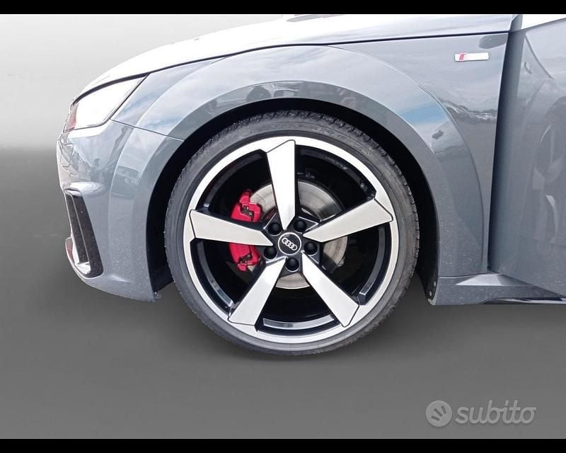 Usata Audi TT Ambiente 245 CV (180 kW) 2020 Grigio Coupé