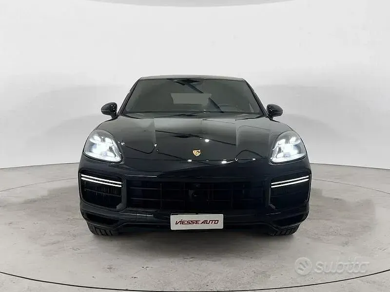 Usata Porsche Cayenne 549 CV (403 kW) 2019 Nero SUV