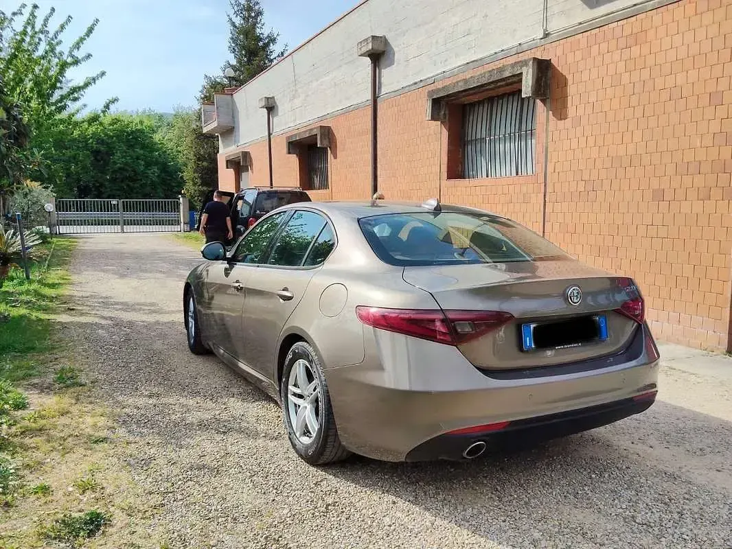 Usata Alfa Romeo Giulia 150 CV (110 kW) 2018 Berlina