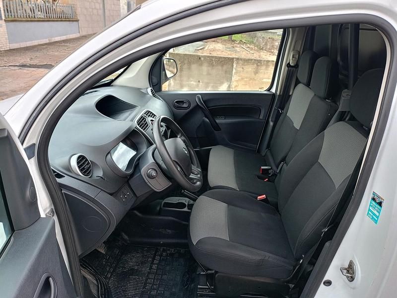Usata Renault Kangoo 95 CV (69 kW) 2020 Bianco Monovolume