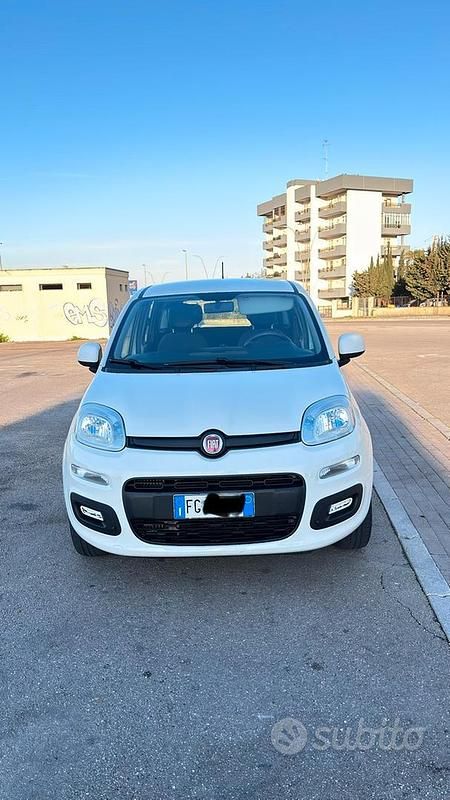 Usata Fiat Panda Easy 85 CV (62 kW) 2016 Utilitaria