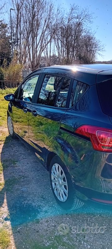 Usata Ford B-MAX 95 CV (69 kW) 2014 Blu Monovolume