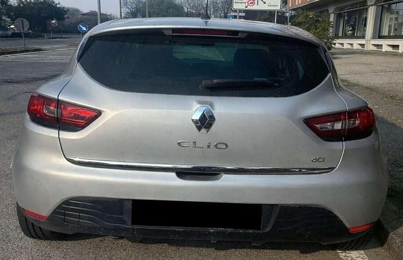 Usata Renault Clio IV 90 CV (66 kW) 2017 Argento Berlina