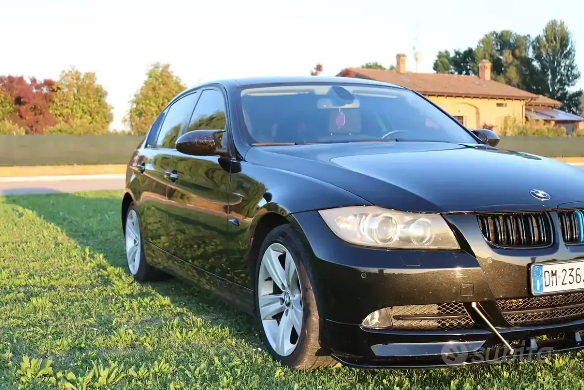 Usata BMW 320 177 CV (130 kW) 2008 Nero Berlina