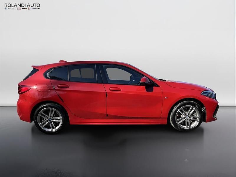 Usata BMW 120 M Sport 178 CV (130 kW) 2022 Rosso Utilitaria