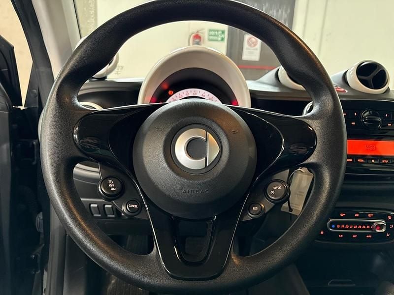 Usata Smart ForTwo Electric Drive Passion 60 kW (82 CV) 2020 Nero