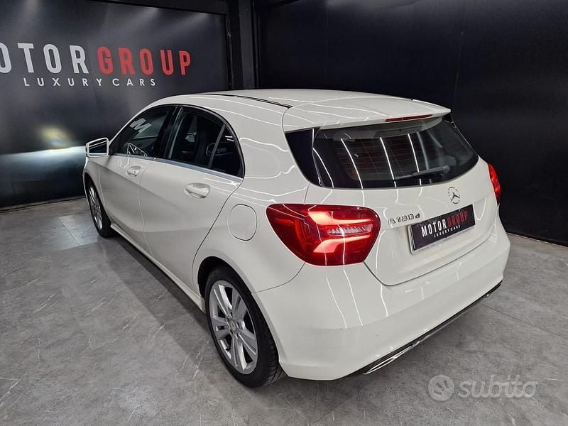 Usata Mercedes A180 Executive 116 CV (85 kW) 2016 Bianco Berlina