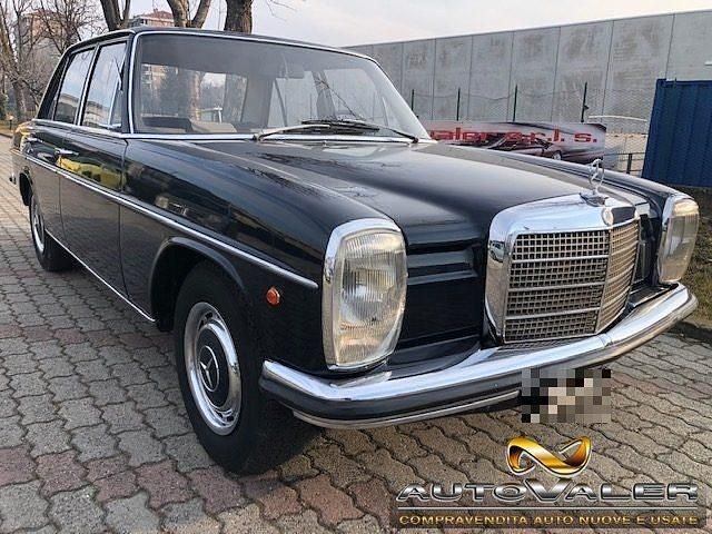 Usata Mercedes 230 134 CV (98 kW) 1969 Blu Berlina