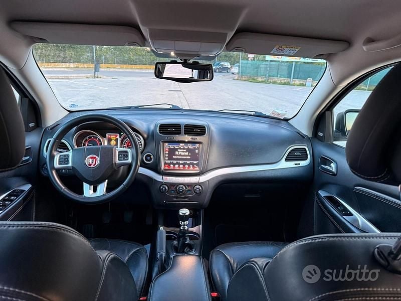 Usata Fiat Freemont Lounge 170 CV (125 kW) 2015 Bianco SUV