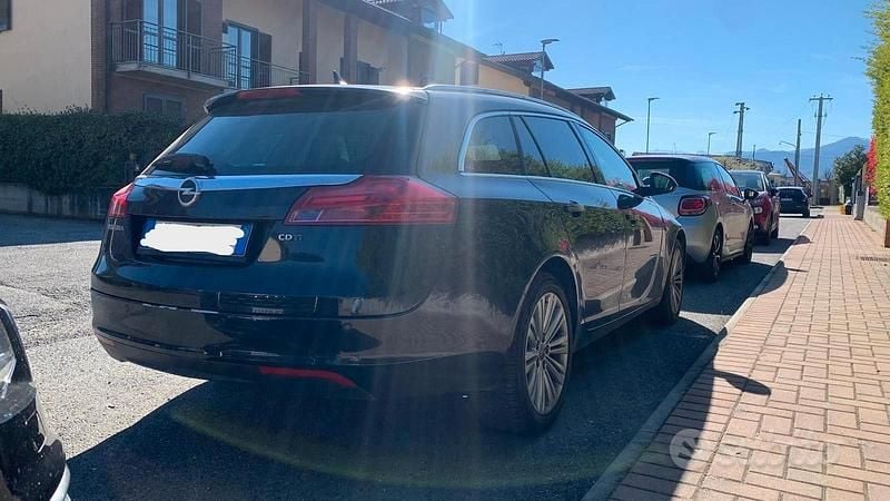 Occasion Opel Insignia 160 ch (117 kW) 2012 Noir Break