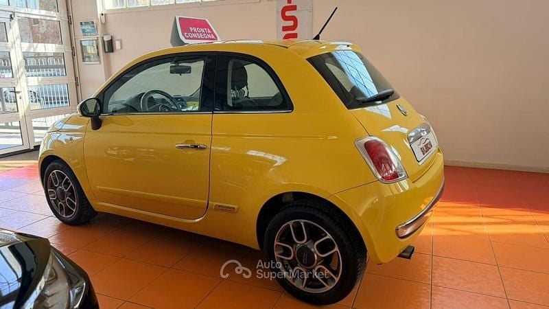 Usata Fiat 500 Lounge 69 CV (50 kW) 2011 Giallo Cabrio