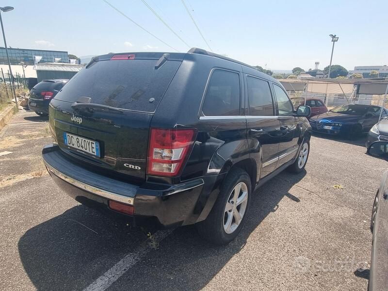 Usata Jeep Grand Cherokee Limited 218 CV (160 kW) 2006 Nero SUV