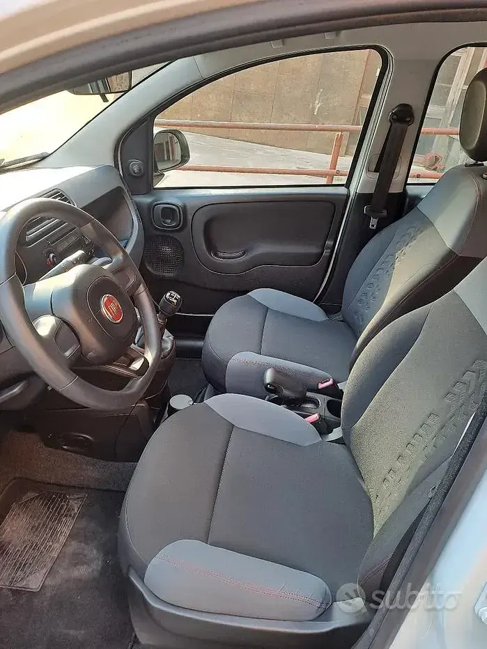 Usata Fiat Panda 95 CV (69 kW) 2017 Utilitaria