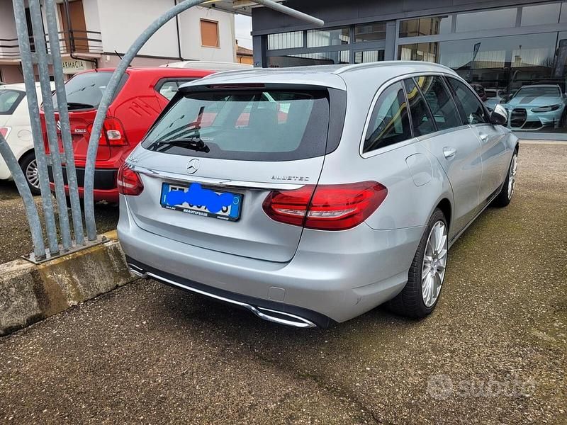 Usata Mercedes C250 Premium 204 CV (150 kW) 2015 Grigio Station wagon