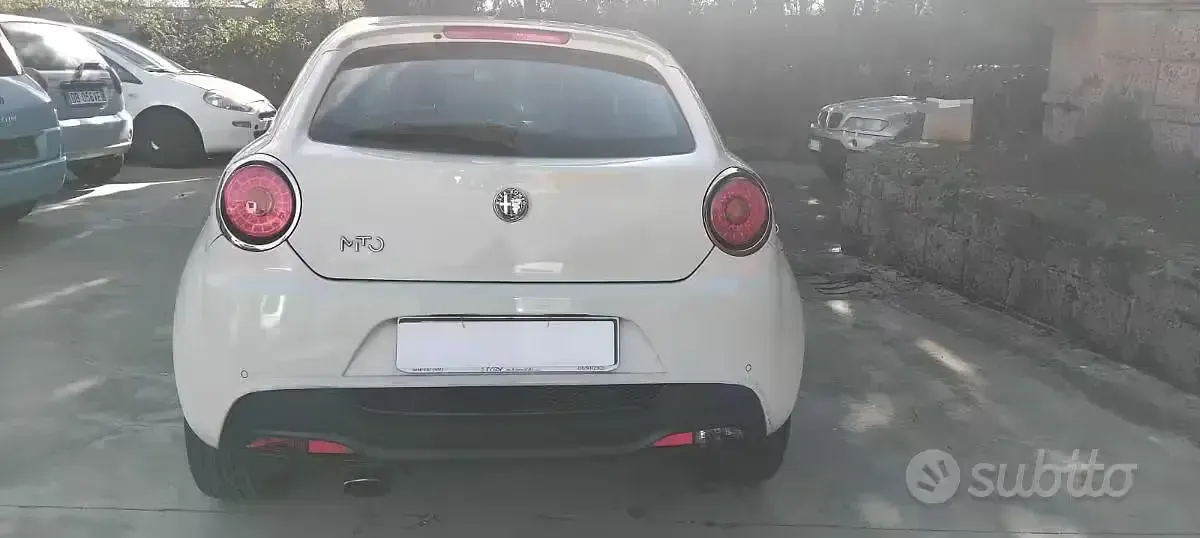 Usata Alfa Romeo MiTo Progression 83 CV (61 kW) 2011 Bianco Utilitaria