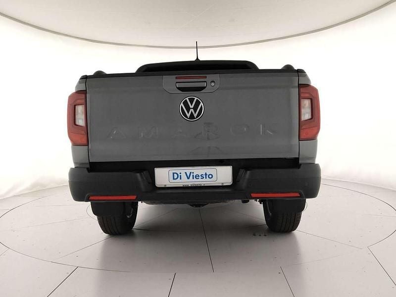 Usata VW Amarok Life 205 CV (150 kW) 2024 Dark grey metallizzato Pick-up