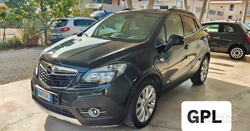 Usata Opel Mokka Cosmo 140 CV (102 kW) 2016 Nero SUV