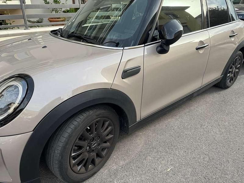 Usata Mini Cooper Classic 136 CV (100 kW) 2023 Grigio Utilitaria