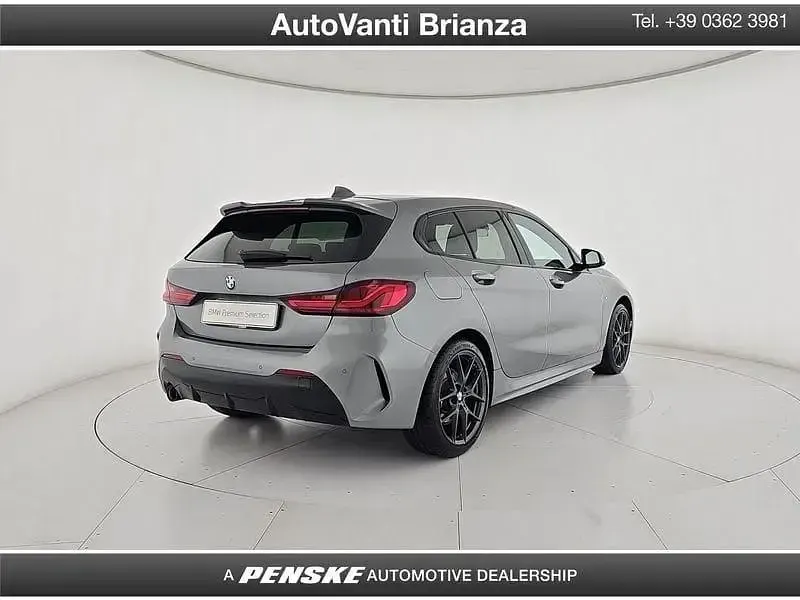 Usata BMW 116 M Sport 116 CV (85 kW) 2022 Grigio Utilitaria