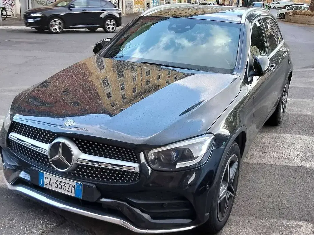 Usata Mercedes GLC220 Premium 194 CV (142 kW) 2020 Nero SUV