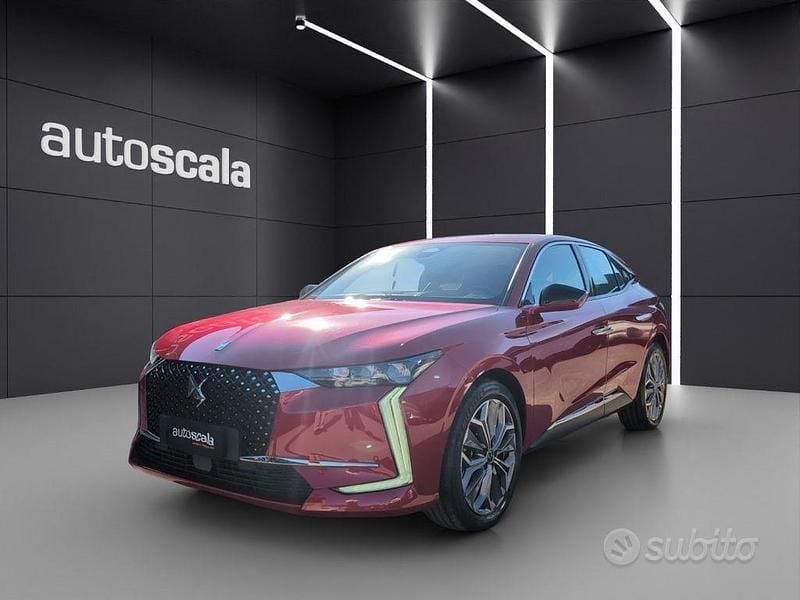 Rosso Usata 2023 DS Automobiles DS4 Trocadero Berlina | 19.990 € (Super prezzo) - Immagine 1/4