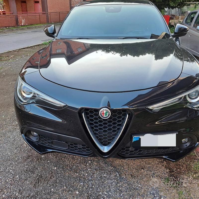 Usata Alfa Romeo Stelvio 210 CV (154 kW) 2018 Nero SUV