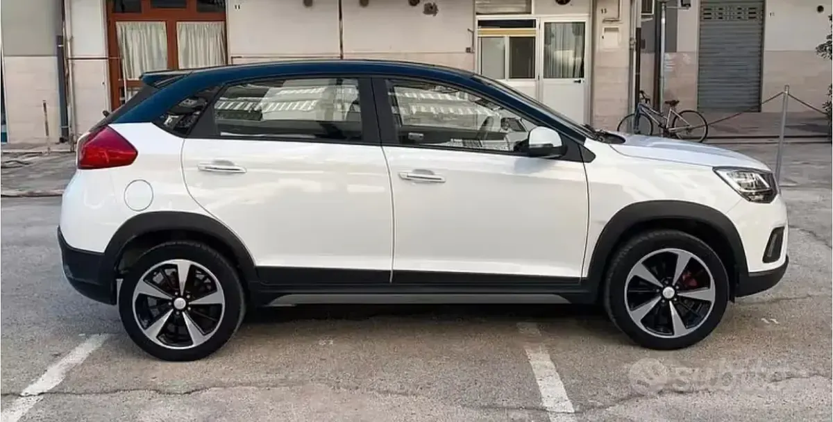 Usata DR DR3 106 CV (77 kW) 2019 Bianco SUV