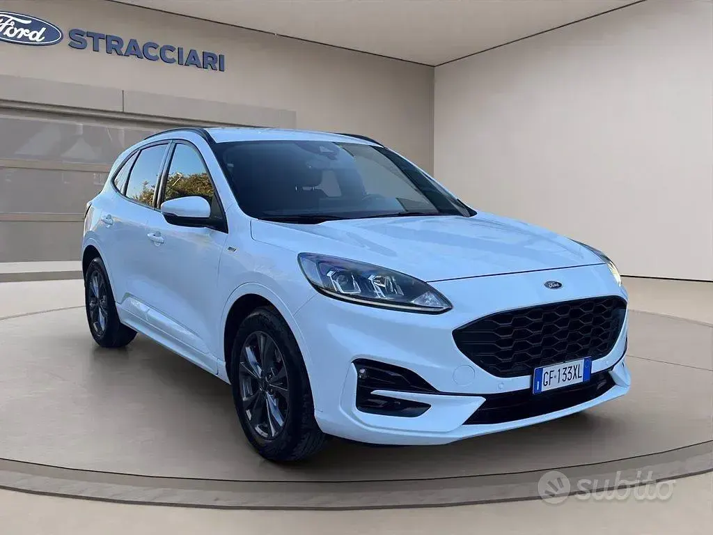Usata Ford Kuga ST-Line 120 CV (88 kW) 2022 Bianco pastello SUV