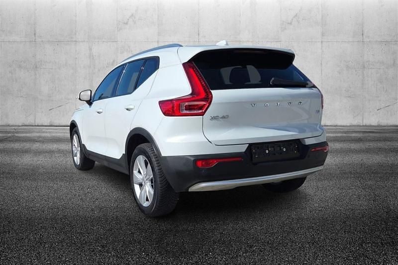 Usata Volvo XC40 Core 129 CV (94 kW) 2023 Bianco SUV