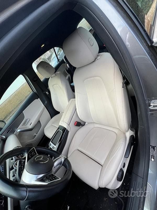 Usata Mercedes A180 Advanced Plus 116 CV (85 kW) 2023 Berlina