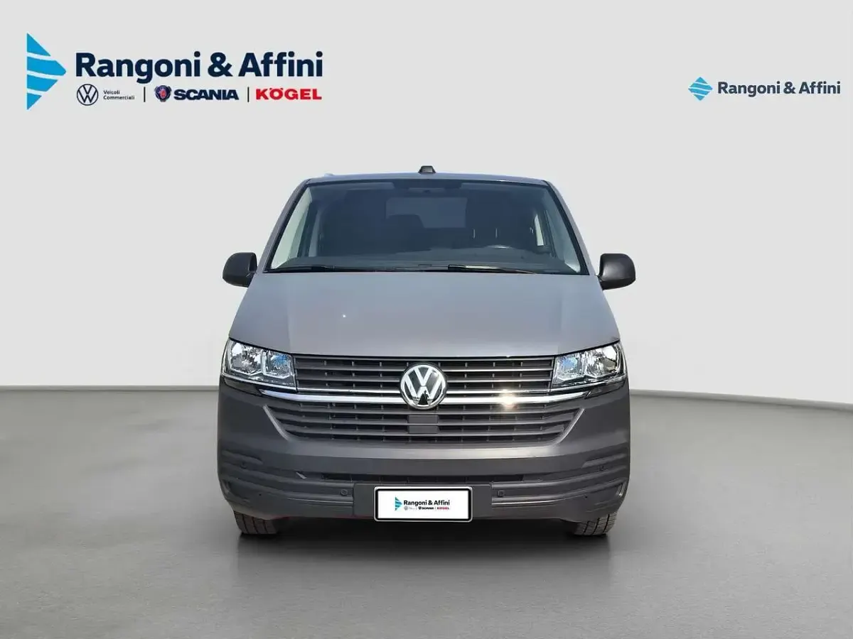Usata VW T6.1 150 CV (110 kW) 2022 Grigio Furgone