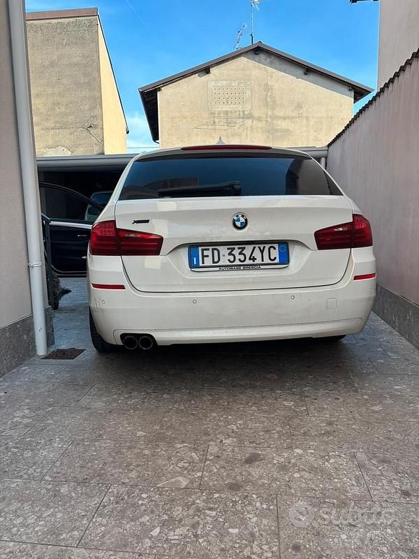 Bianco Usata 2016 BMW 525 Station wagon | 17.000 € - Immagine 1/4