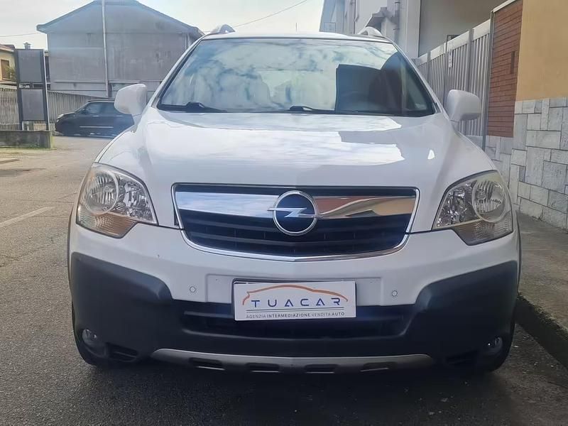 Usata Opel Antara Eco 140 CV (102 kW) 2010 Bianco SUV