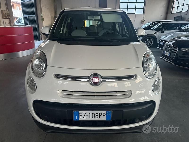 Usata Fiat 500L Business 120 CV (88 kW) 2015 Bianco Monovolume