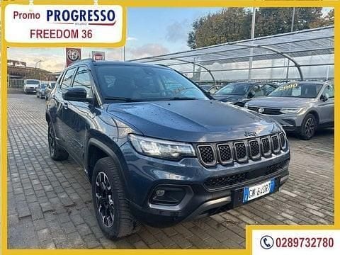 Usata Jeep Compass Trailhawk 239 CV (175 kW) 2023 Bianco SUV