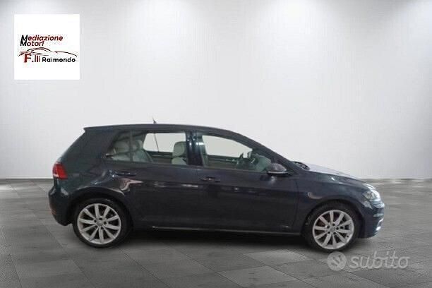 Second-hand VW Golf VII 116 CP (85 kW) 2019 Gri Berlinǎ