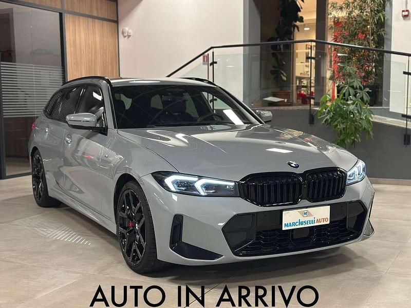 Brooklyn grey metallic Usata 2025 BMW 320 M Sport Station wagon | 48.500 € (Buon prezzo) - Immagine 1/1
