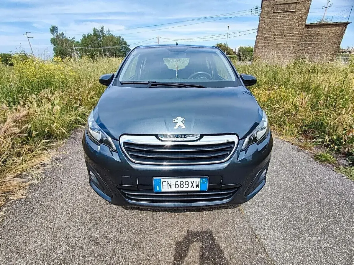 Usata Peugeot 108 Allure 69 CV (50 kW) 2018 Grigio Berlina