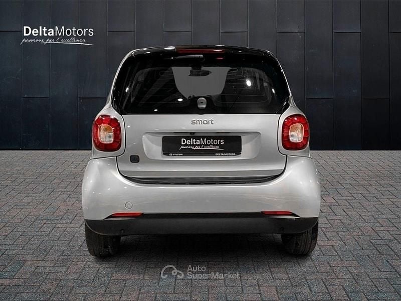 Usata Smart ForTwo Electric Drive Passion 41 kW (56 CV) 2019 Gray