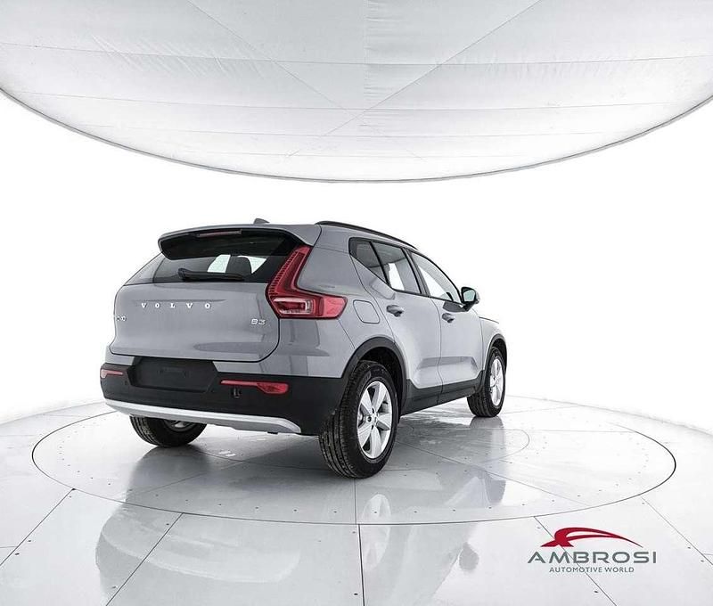 Nouvelle Volvo XC40 163 ch (119 kW) 2026 Bleue SUV