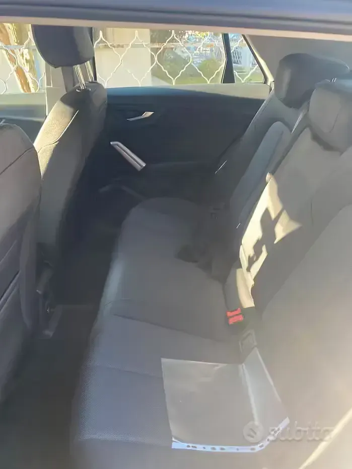 Usata Audi Q2 116 CV (85 kW) 2022 Grigio SUV