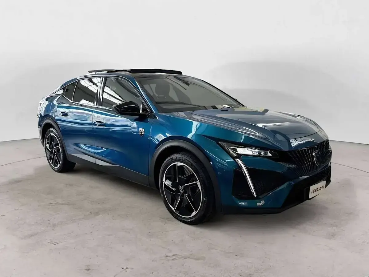 Usata Peugeot 408 GT GT 131 CV (96 kW) 2023 Other Berlina
