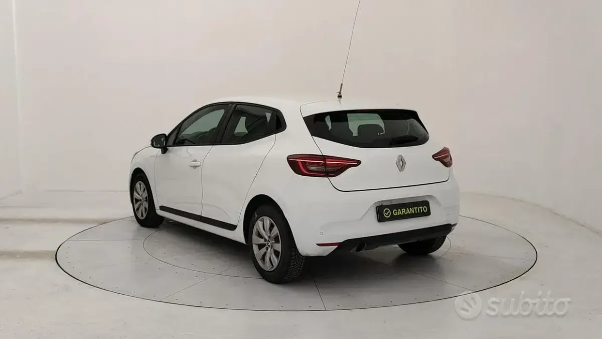 Brugt Renault Clio V Business 86 HK (63 kW) 2021 Hvid Sedan