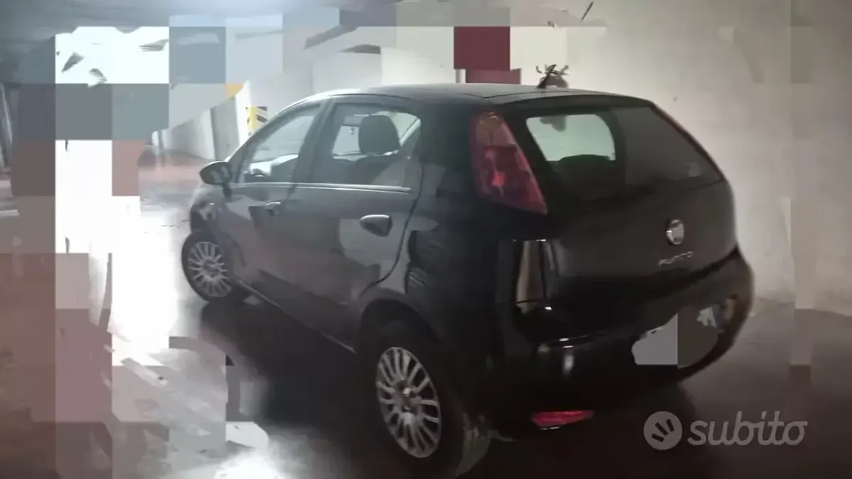Usata Fiat Punto 77 CV (56 kW) 2017 Blu Utilitaria