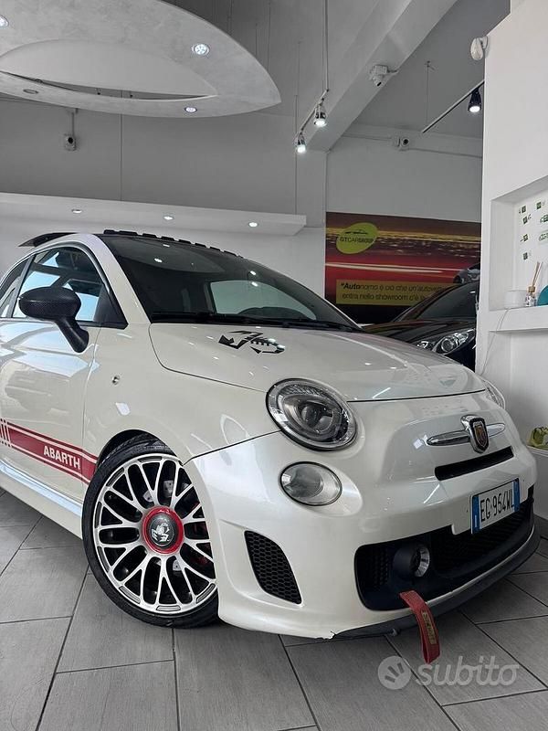 Usata Abarth 500 134 CV (98 kW) 2011 Bianco Berlina