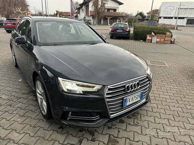 Usata Audi A4 S-Line 190 CV (139 kW) 2017 Grigio Station wagon
